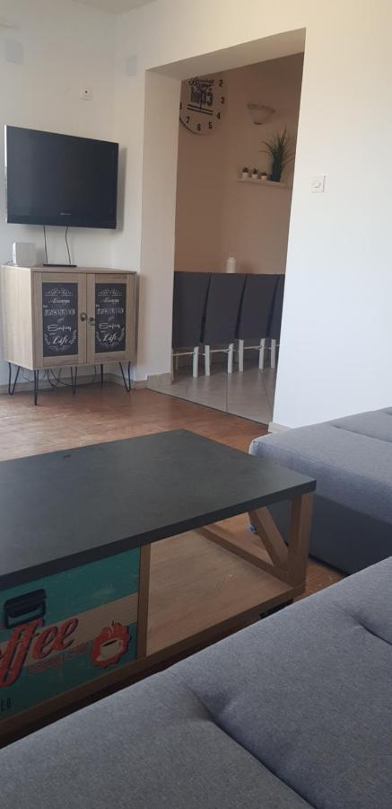 Allure Apartment No 1 Kornić Buitenkant foto